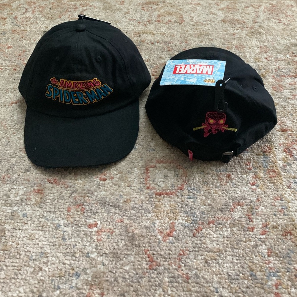 Spider Man FUNKO Marvel Black Light Exclusive